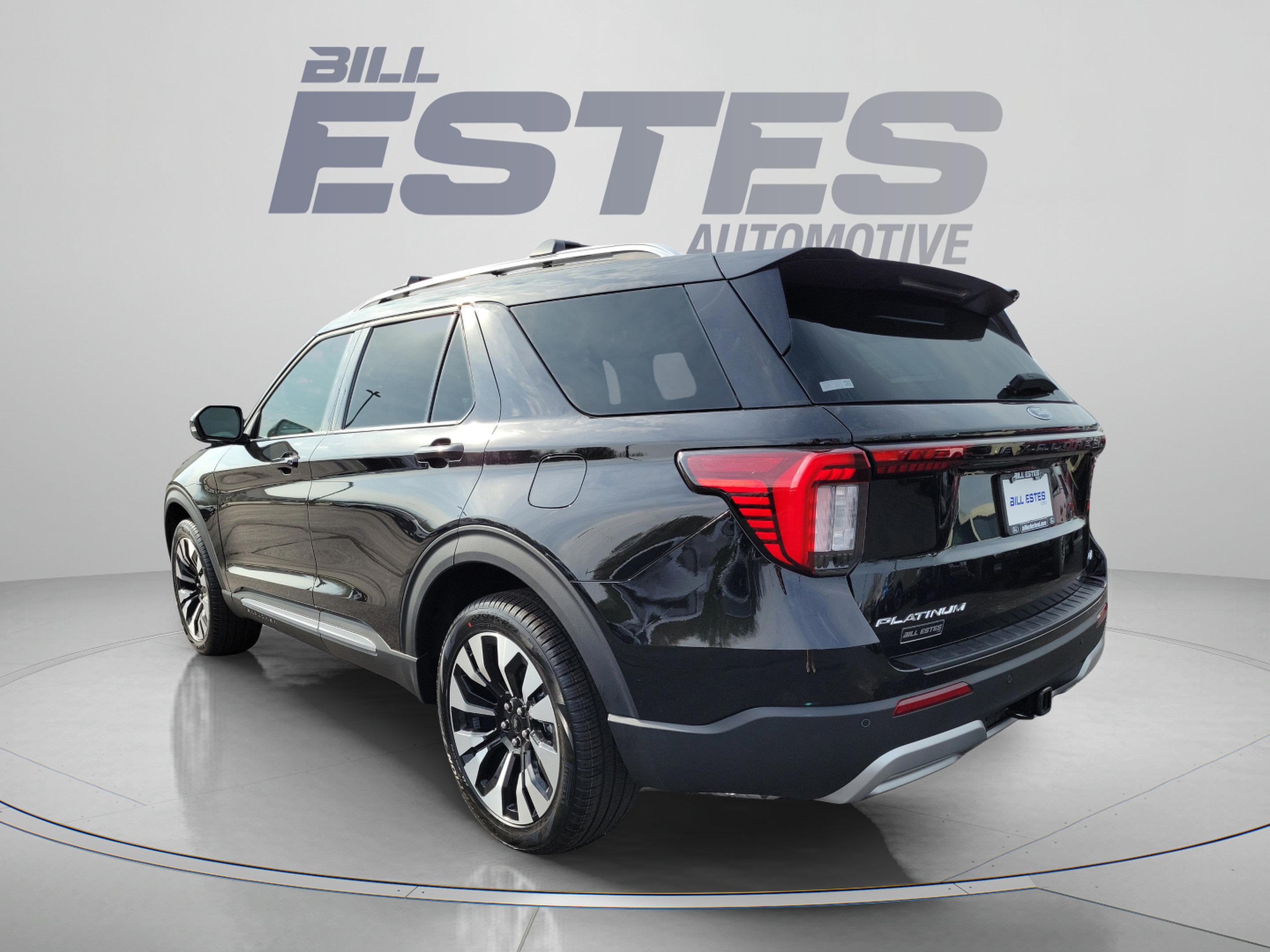 New 2026 Ford Explorer Platinum w/ LUX Leather Package AWD/4WD image 2