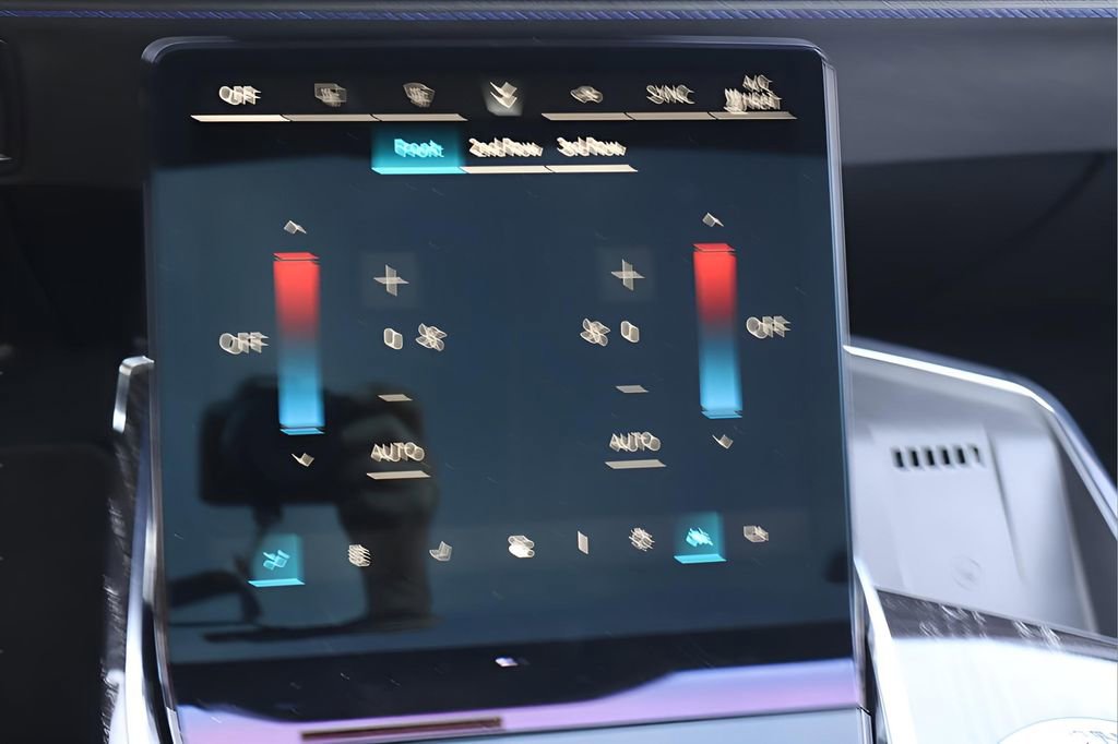 New 2026 Cadillac Escalade IQL Sport 1 image 32