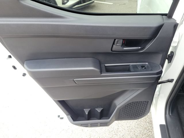 Used 2025 Toyota Tacoma SR5 AWD/4WD image 8