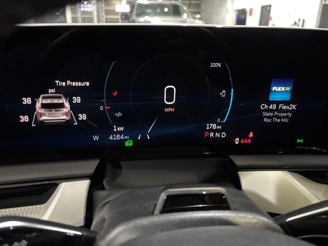 Used 2025 Cadillac Optiq Sport 2 AWD/4WD image 27