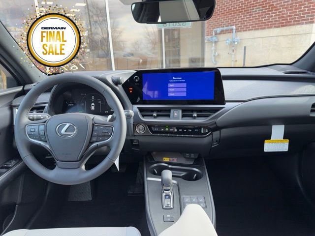 New 2025 Lexus UX 300h AWD image 15