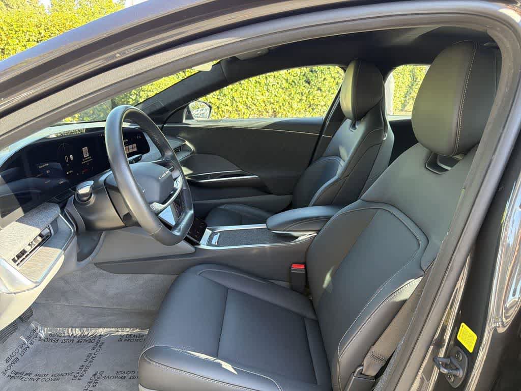 Used 2024 Lucid Air Touring image 24