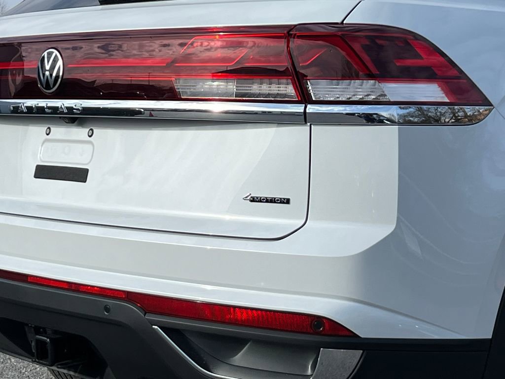 New 2026 Volkswagen Atlas Cross Sport SE image 5