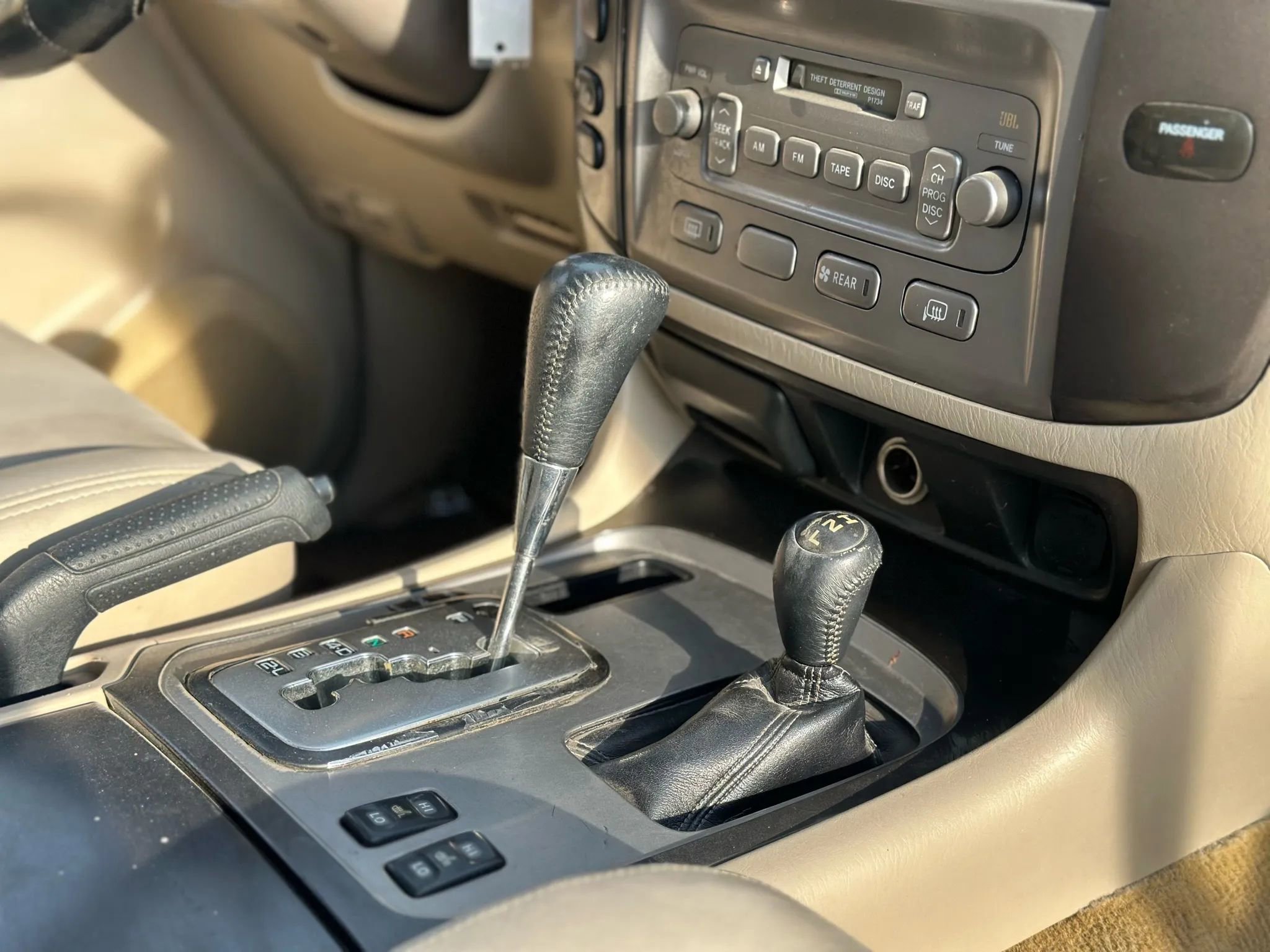 Used 2003 Toyota Land Cruiser AWD/4WD image 15