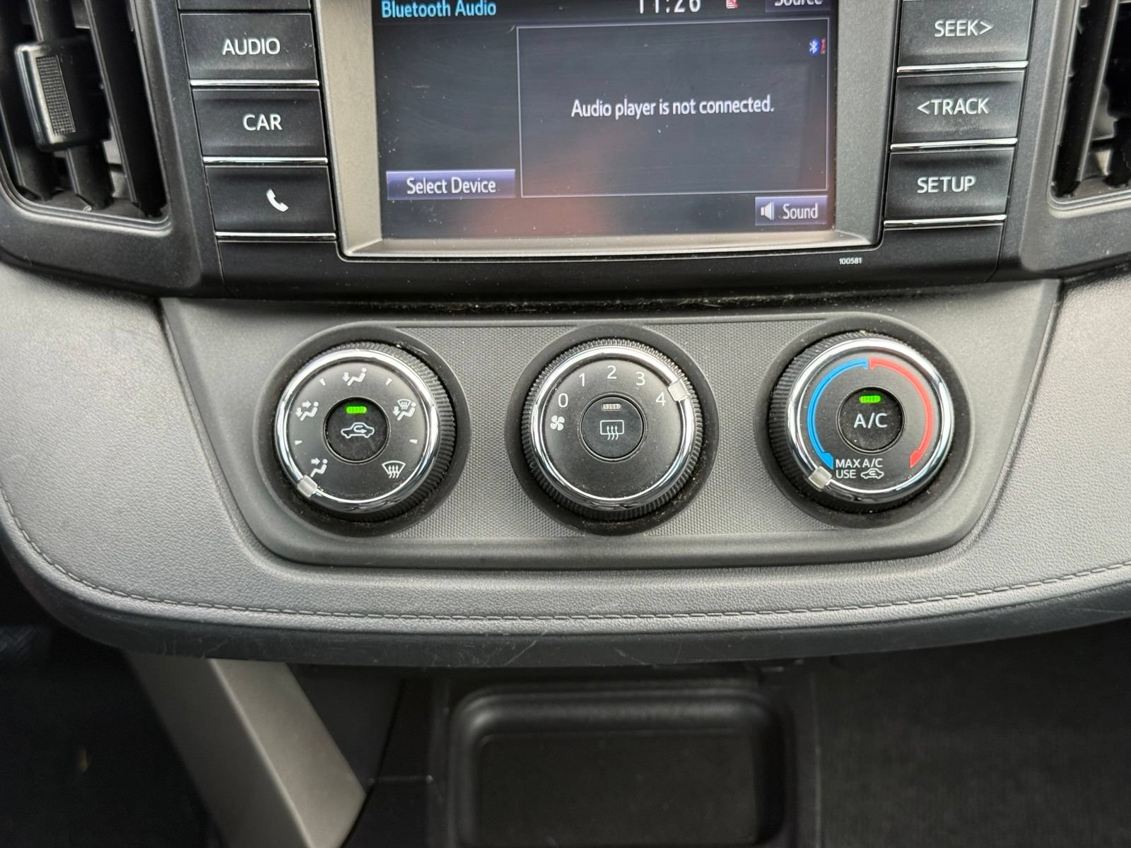 Used 2016 Toyota RAV4 LE FWD image 21