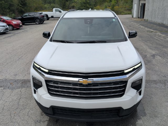Used 2025 Chevrolet Traverse LT AWD/4WD image 24