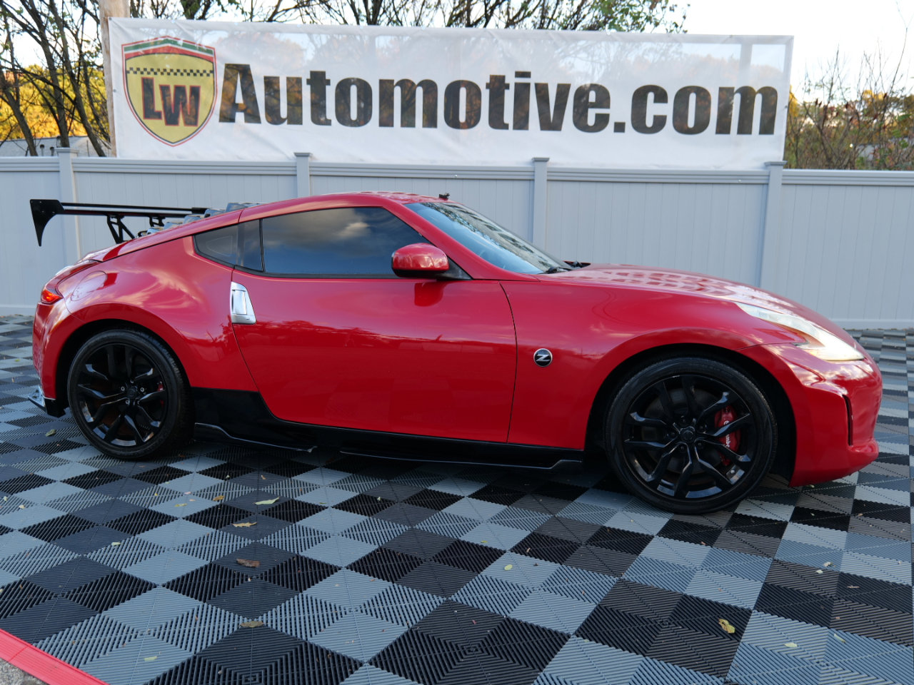 Used 2017 Nissan 370Z Coupe image 63