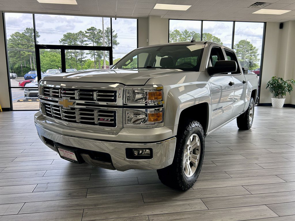 Used 2014 Chevrolet Silverado 1500 LT w/ All Star Edition AWD/4WD image 3