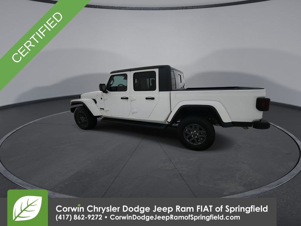 Used 2024 Jeep Gladiator Sport image 6