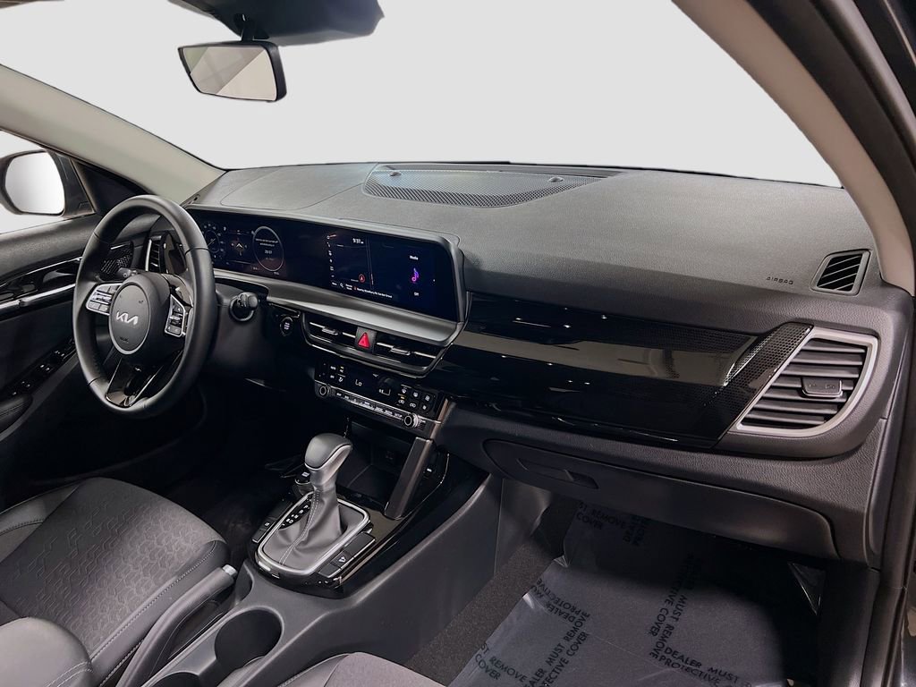 Certified 2024 Kia Seltos S image 27