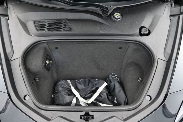 Used 2023 Chevrolet Corvette Z06 RWD image 31