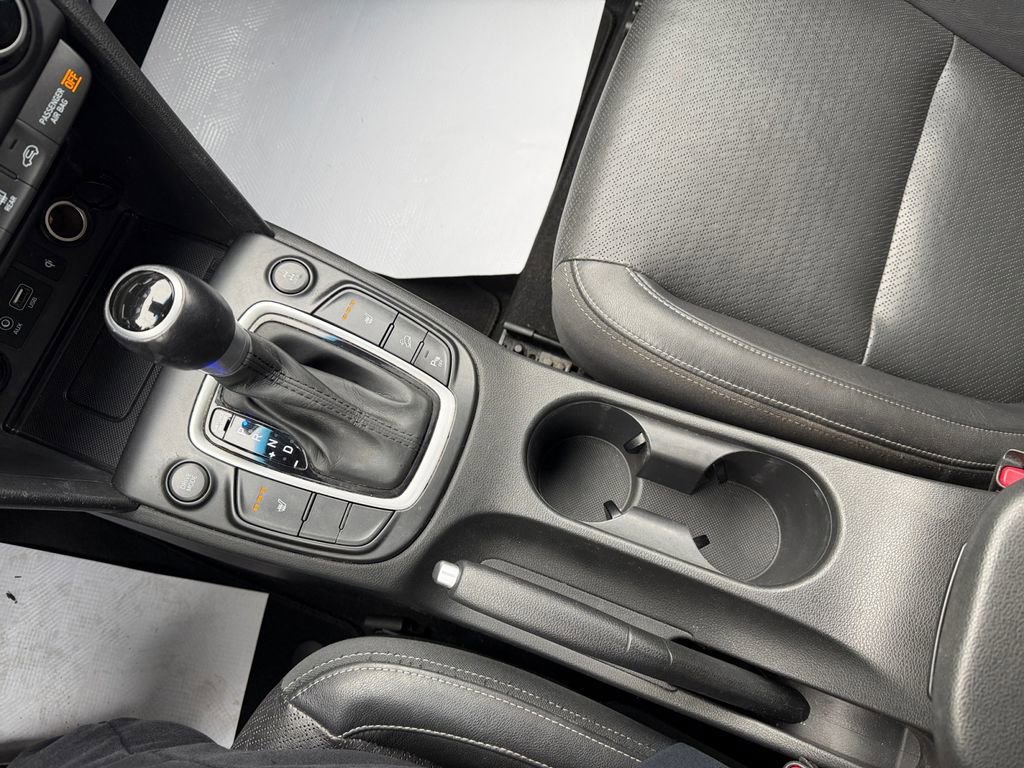 Used 2021 Hyundai Kona Ultimate w/ Cargo Package image 24