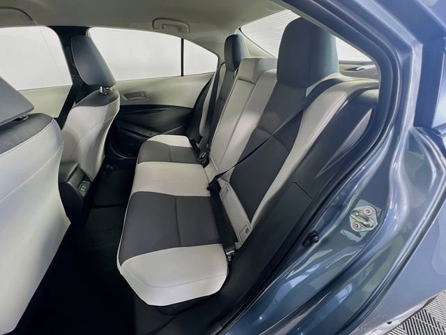 Used 2025 Toyota Corolla LE image 26
