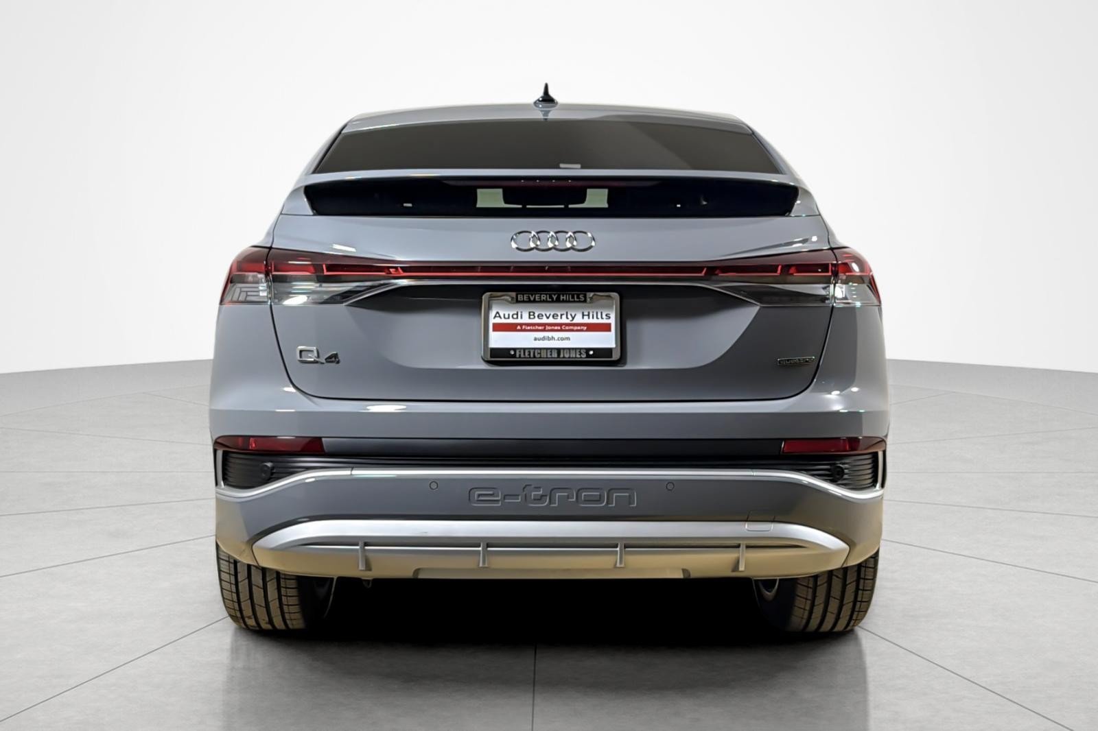 Certified 2023 Audi Q4 e-tron Premium Plus w/ Premium Plus AWD/4WD image 4