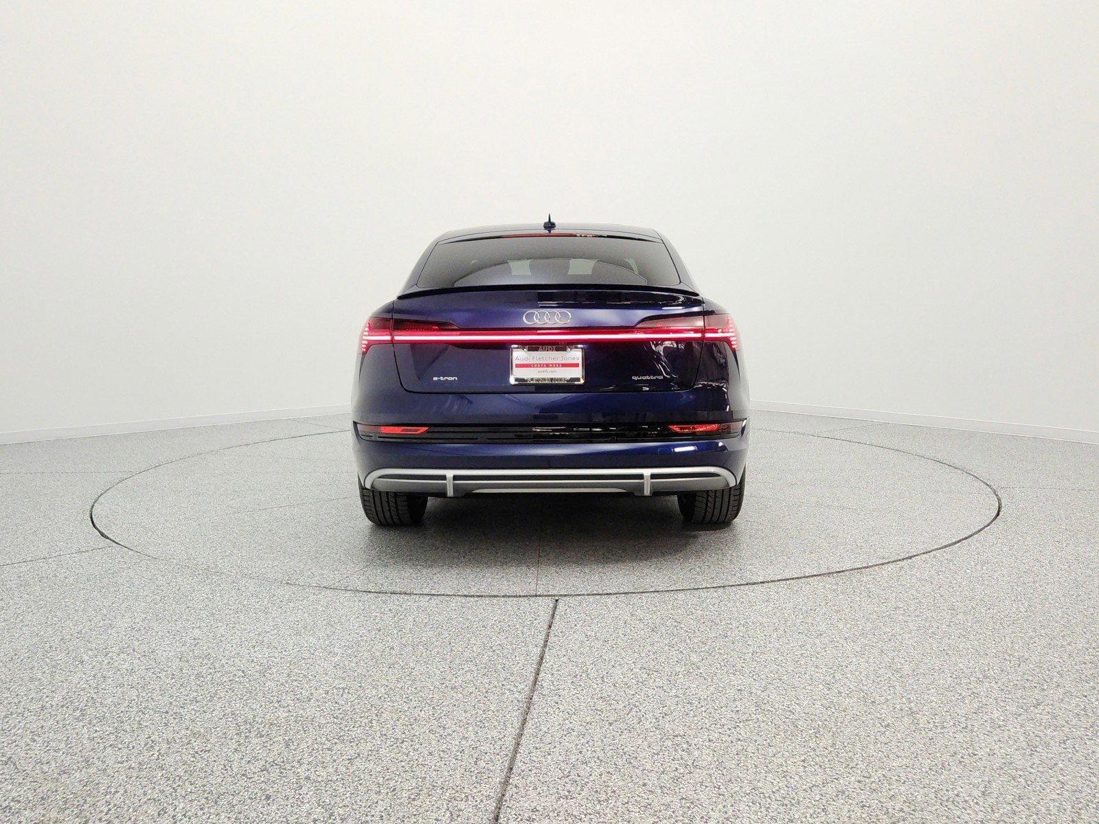 Used 2022 Audi e-tron Premium AWD/4WD image 6