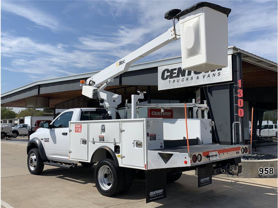Used 2018 RAM 4500 Tradesman RWD image 13