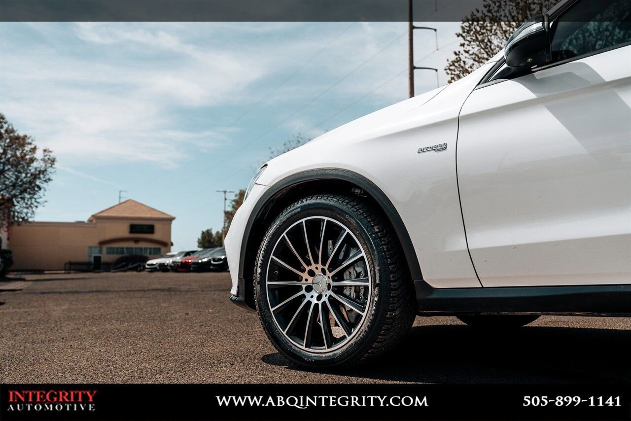 Used 2019 Mercedes-Benz GLC 43 AMG 4MATIC image 15