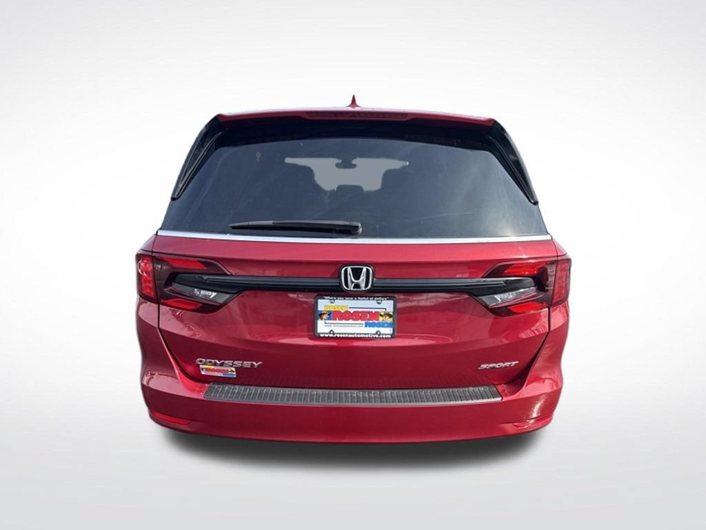 Certified 2023 Honda Odyssey Sport image 4