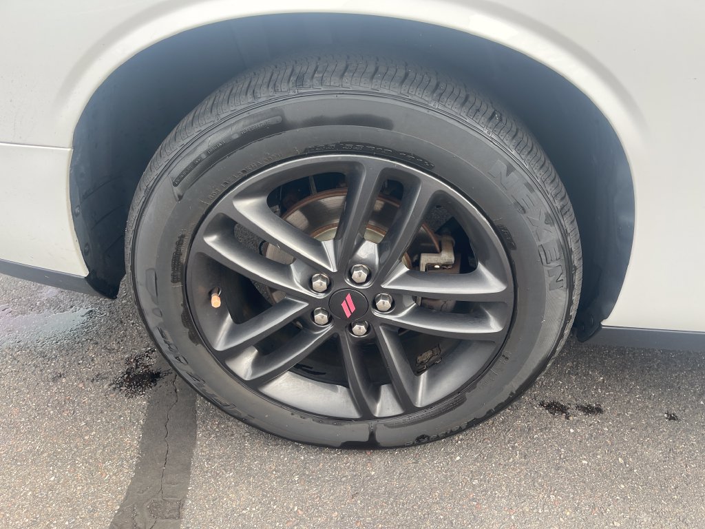 Used 2019 Dodge Challenger GT w/ Blacktop Package AWD/4WD image 11