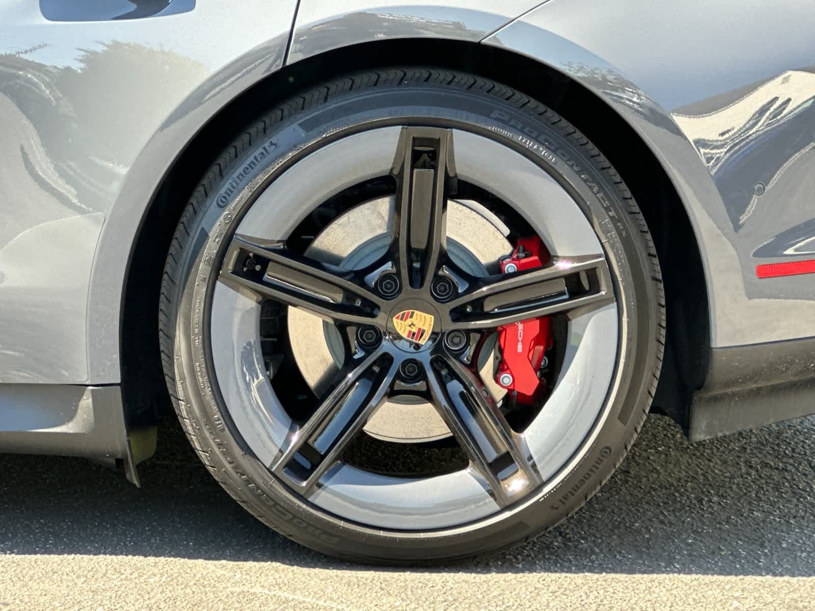 New 2026 Porsche Taycan 4S AWD/4WD image 30