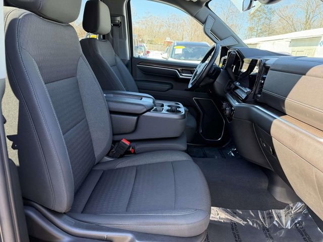 Used 2022 Chevrolet Silverado 1500 LT image 9