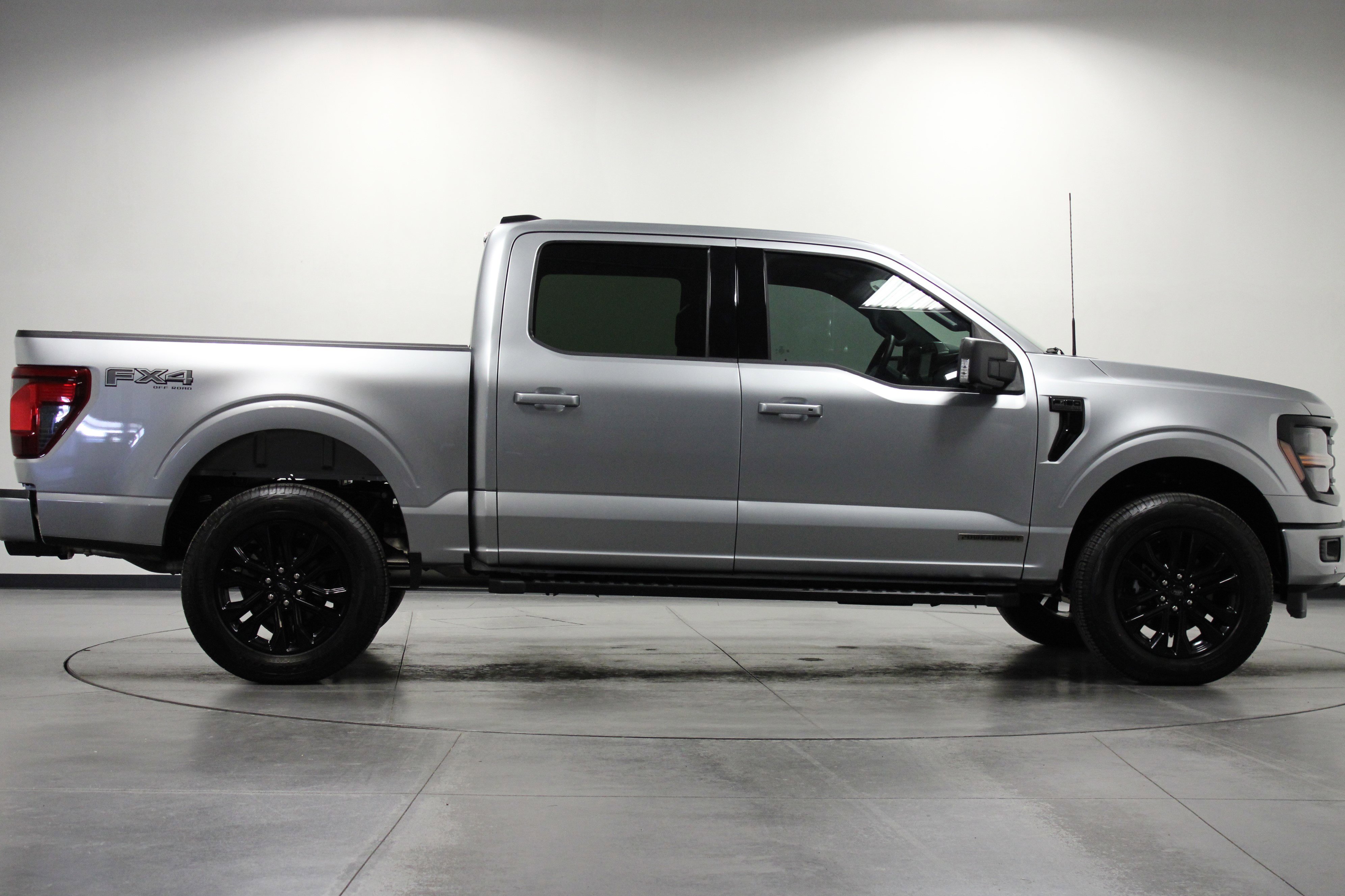 Used 2025 Ford F150 XLT w/ Equipment Group 302A MID image 3