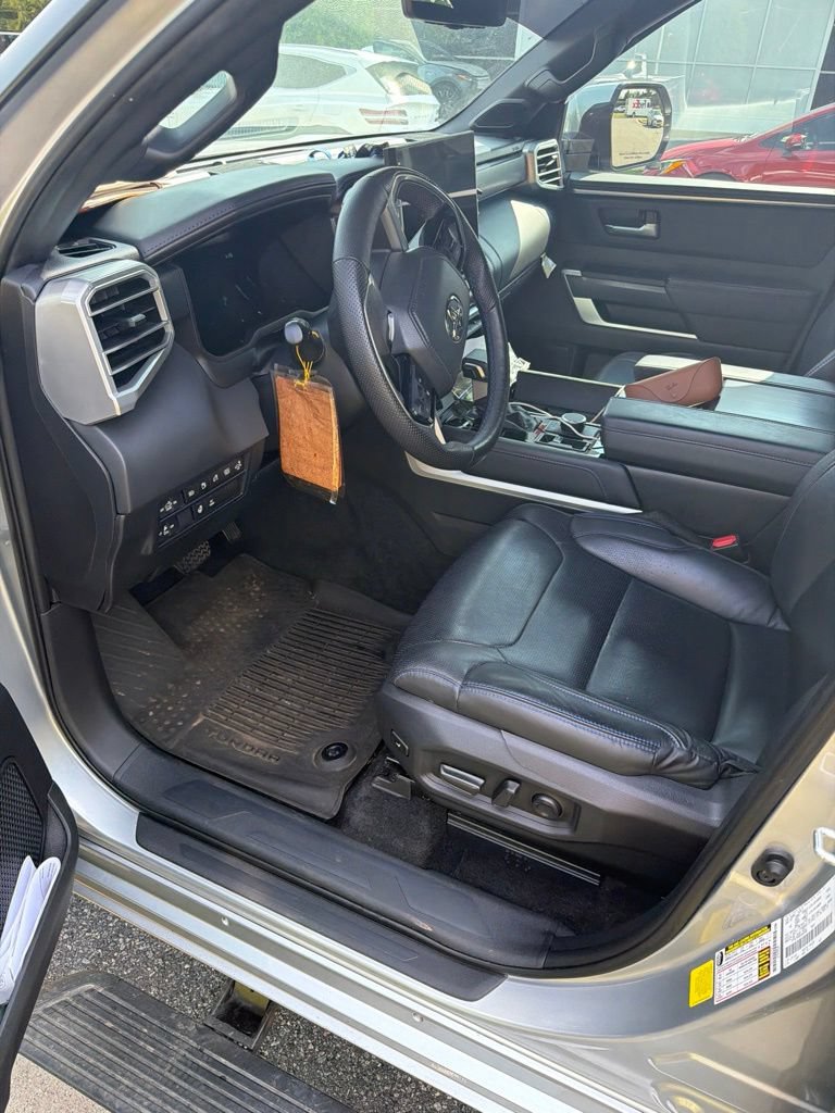 Used 2024 Toyota Tundra Platinum AWD/4WD image 13