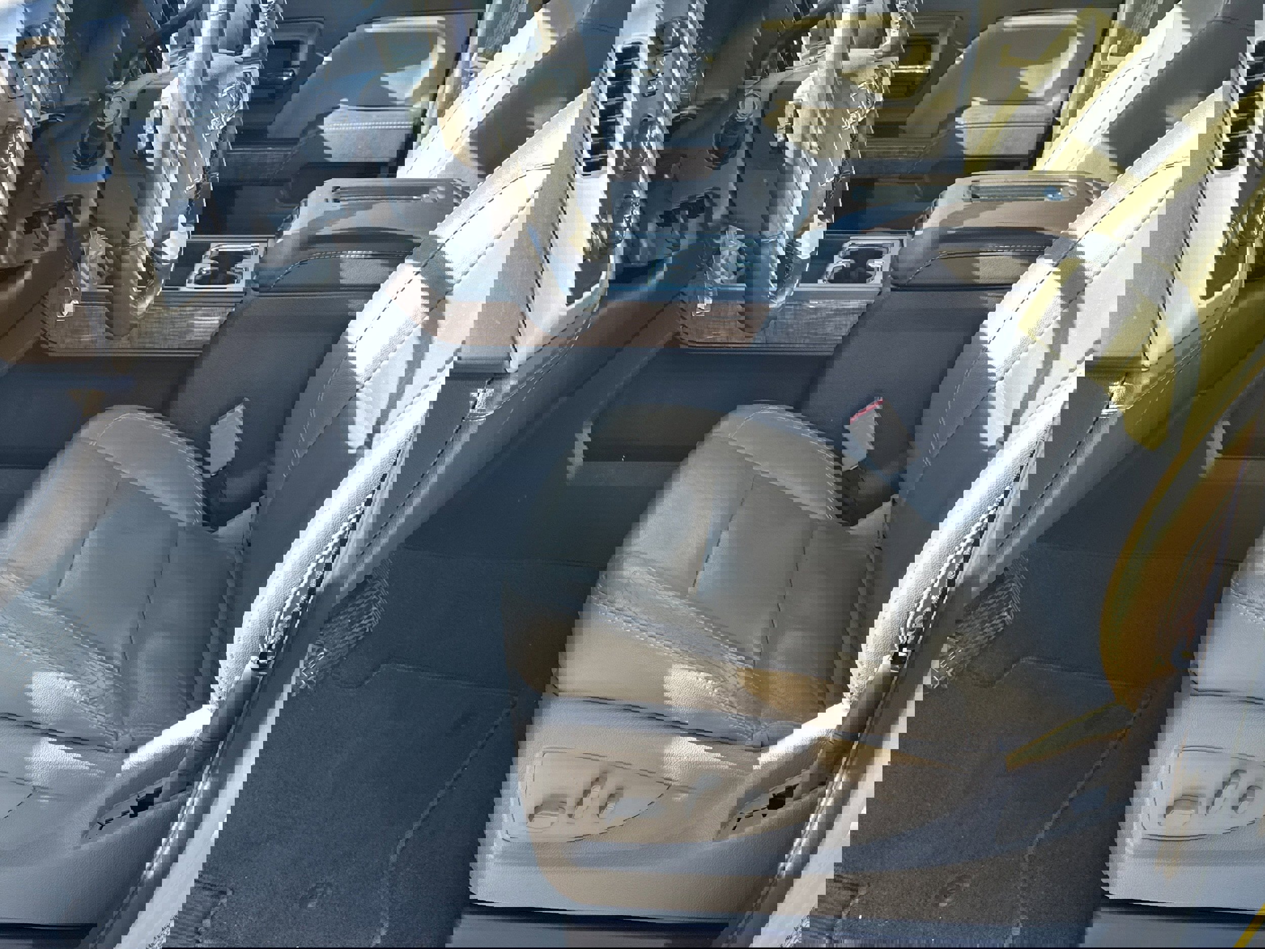 Used 2017 GMC Sierra 1500 SLT w/ SLT Premium Package image 9