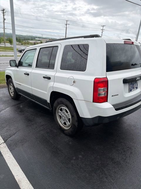Used 2011 Jeep Patriot Sport FWD image 4