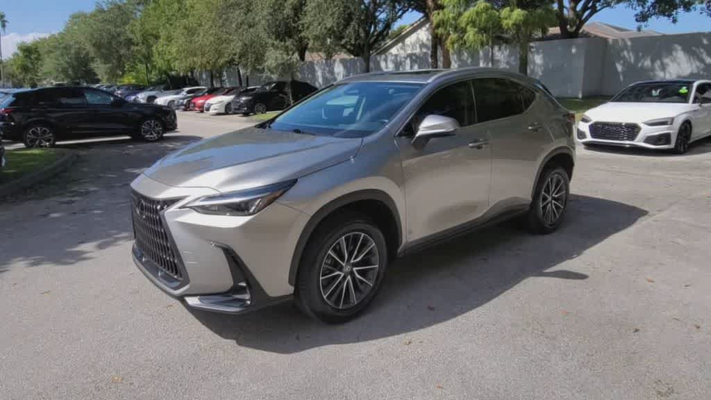 Used 2025 Lexus NX 250 FWD w/ Cold Area Package image 4