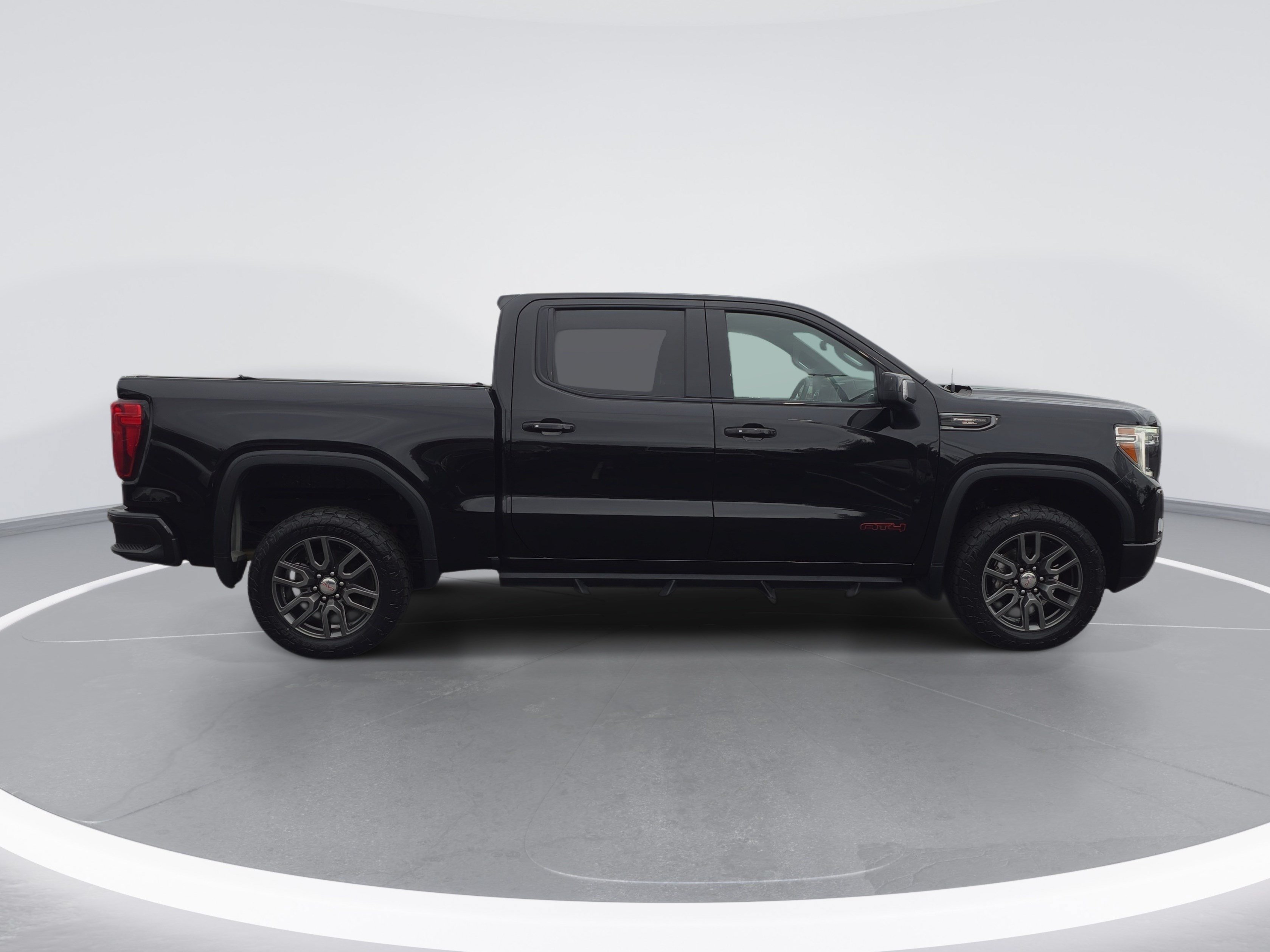 Used 2021 GMC Sierra 1500 AT4 w/ AT4 Value Package AWD/4WD image 2