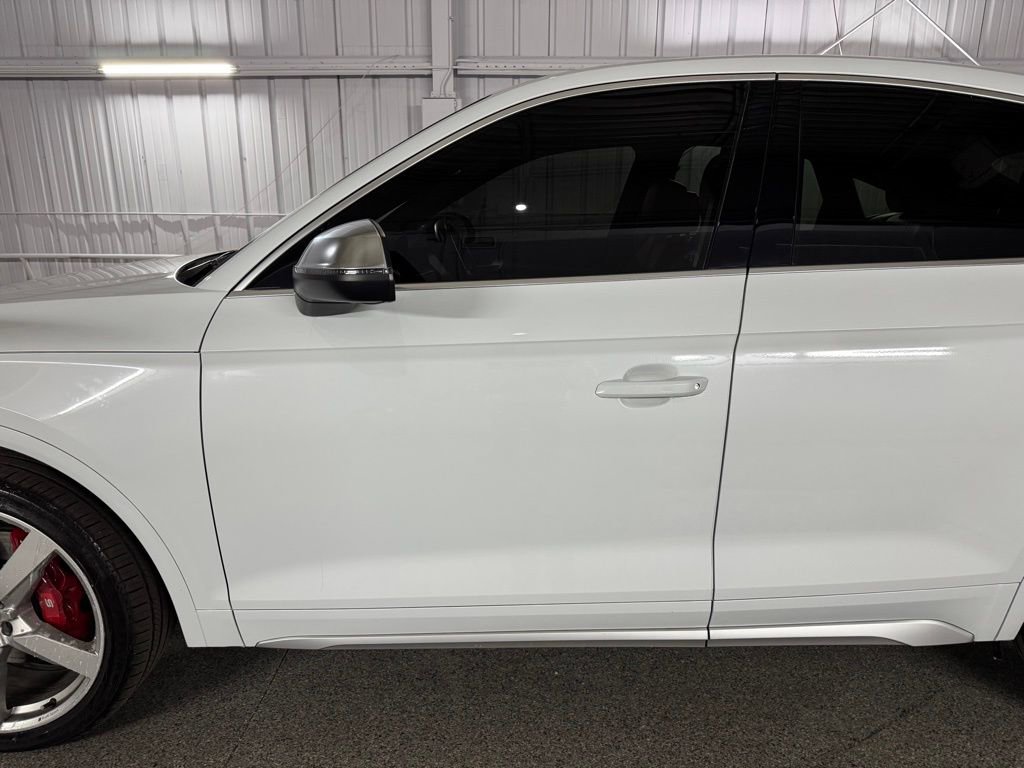 Used 2023 Audi SQ5 Premium Plus w/ Premium Plus Package image 16