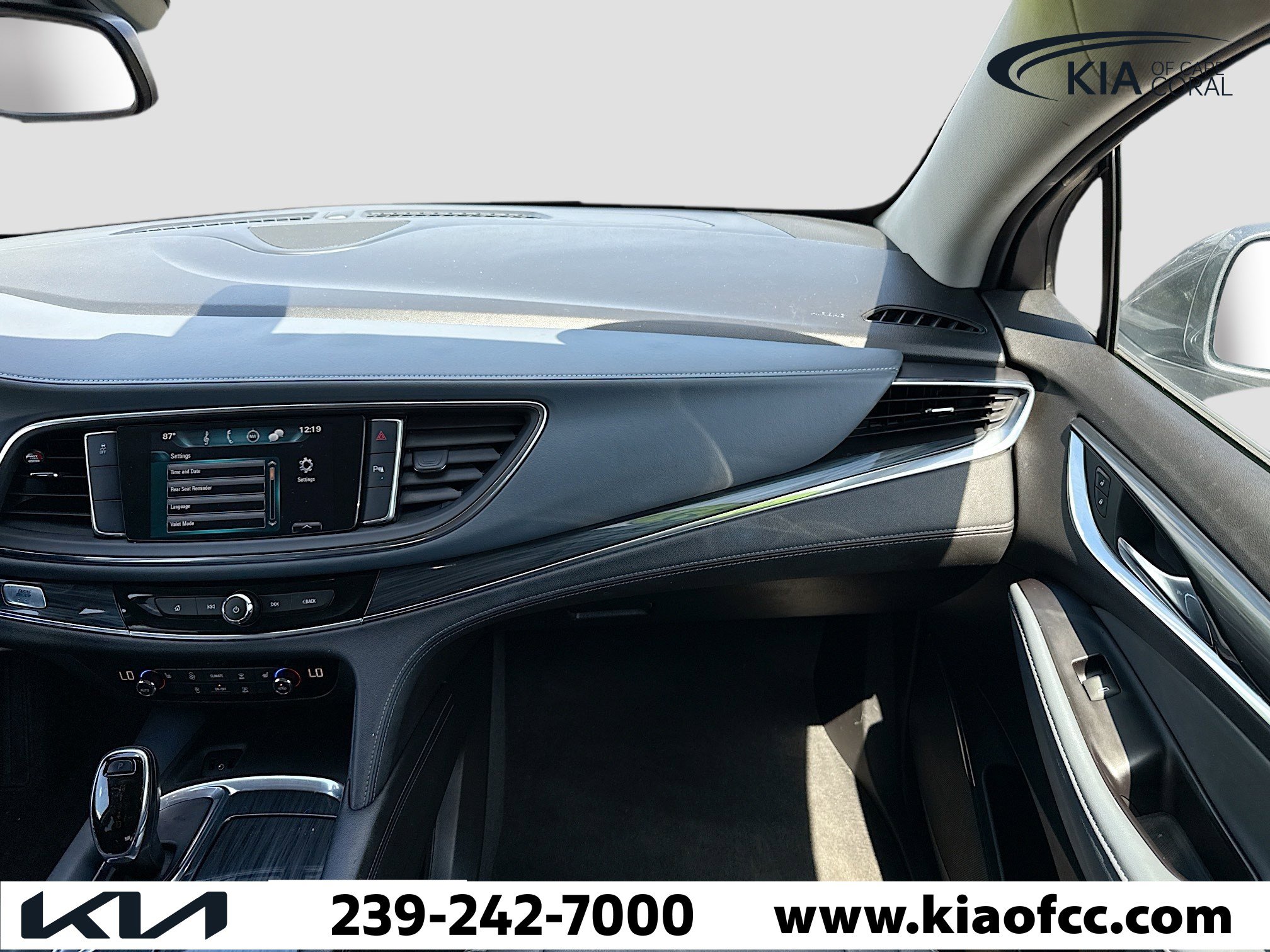 Used 2019 Buick Enclave Essence image 18