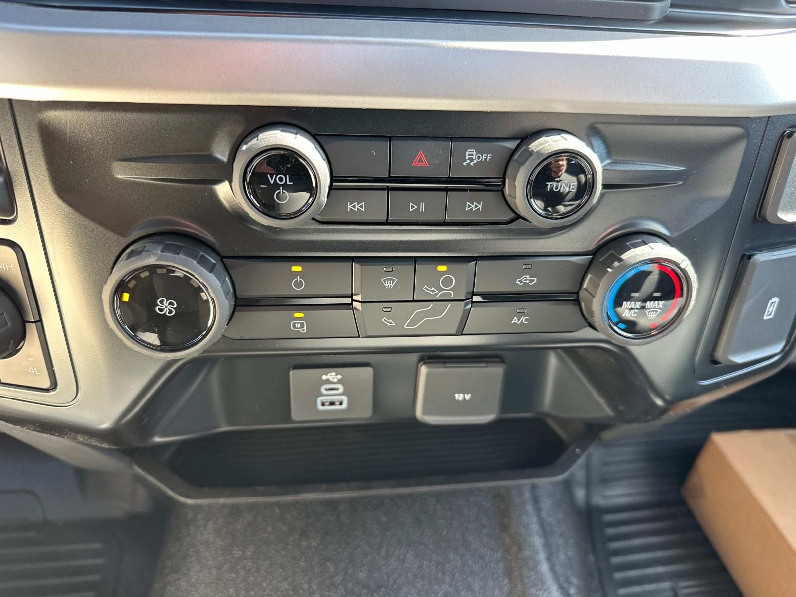 New 2025 Ford F350 XL image 9