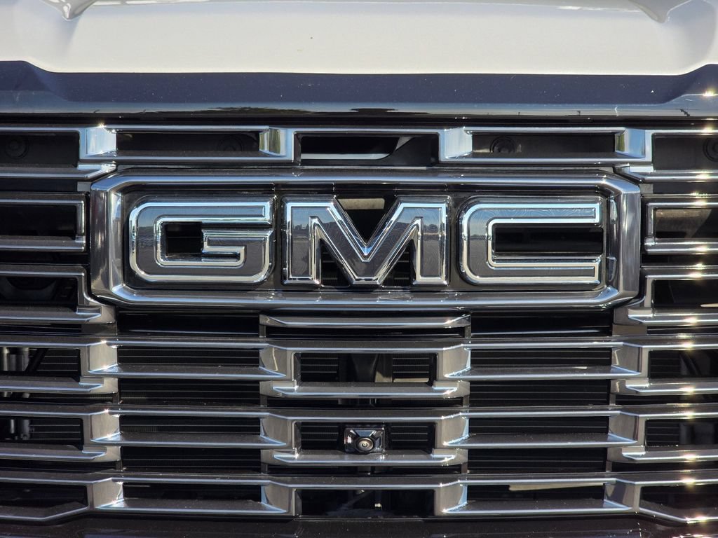 Certified 2026 GMC Yukon Denali Ultimate AWD/4WD image 35