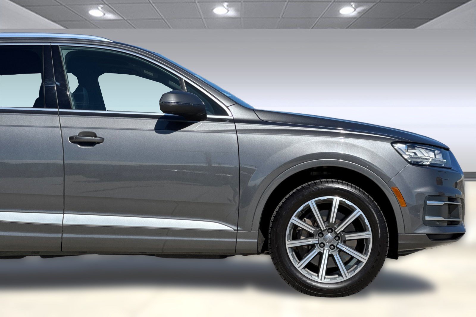 Used 2019 Audi Q7 2.0T Premium Plus AWD/4WD image 37