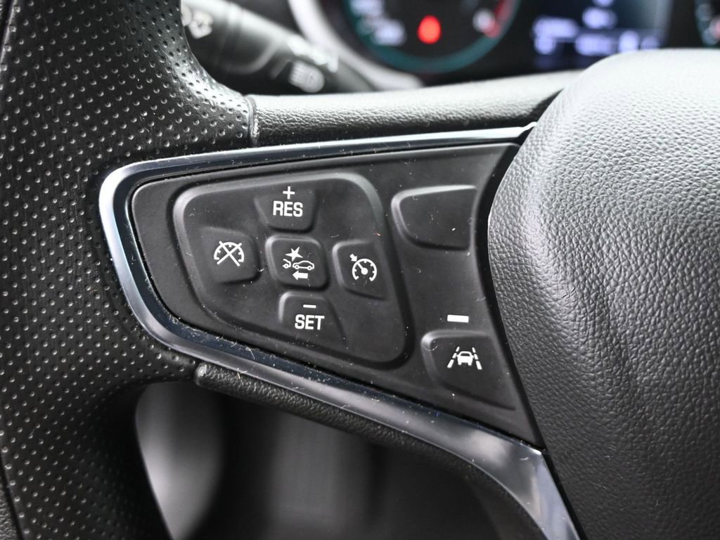 Used 2024 Chevrolet Malibu LT image 26