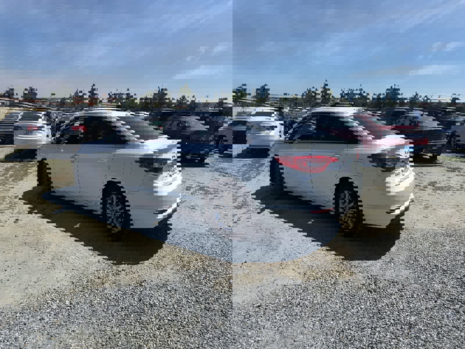 Used 2015 Hyundai Sonata SE image 7