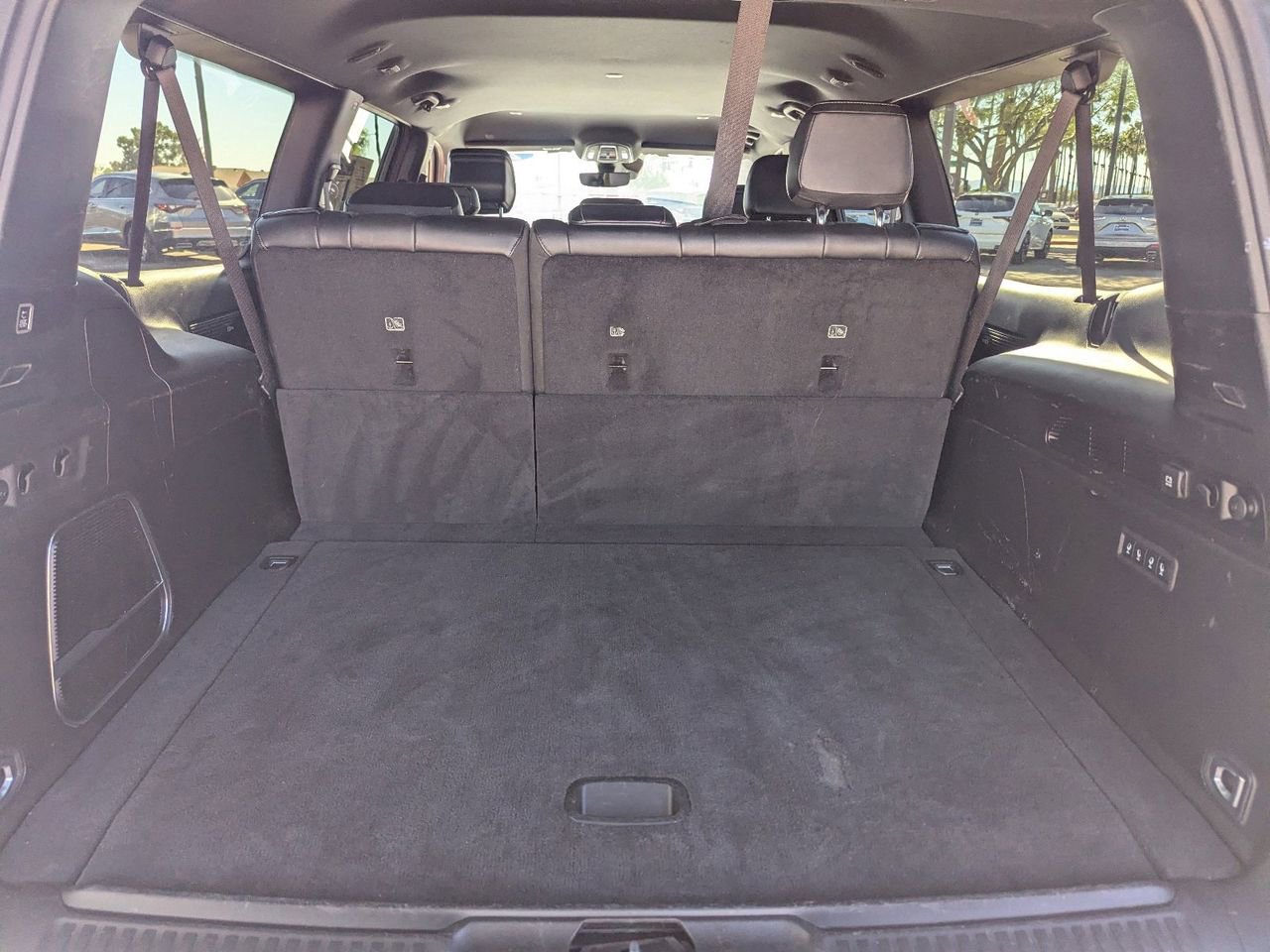 Used 2023 Jeep Wagoneer L Series II image 10