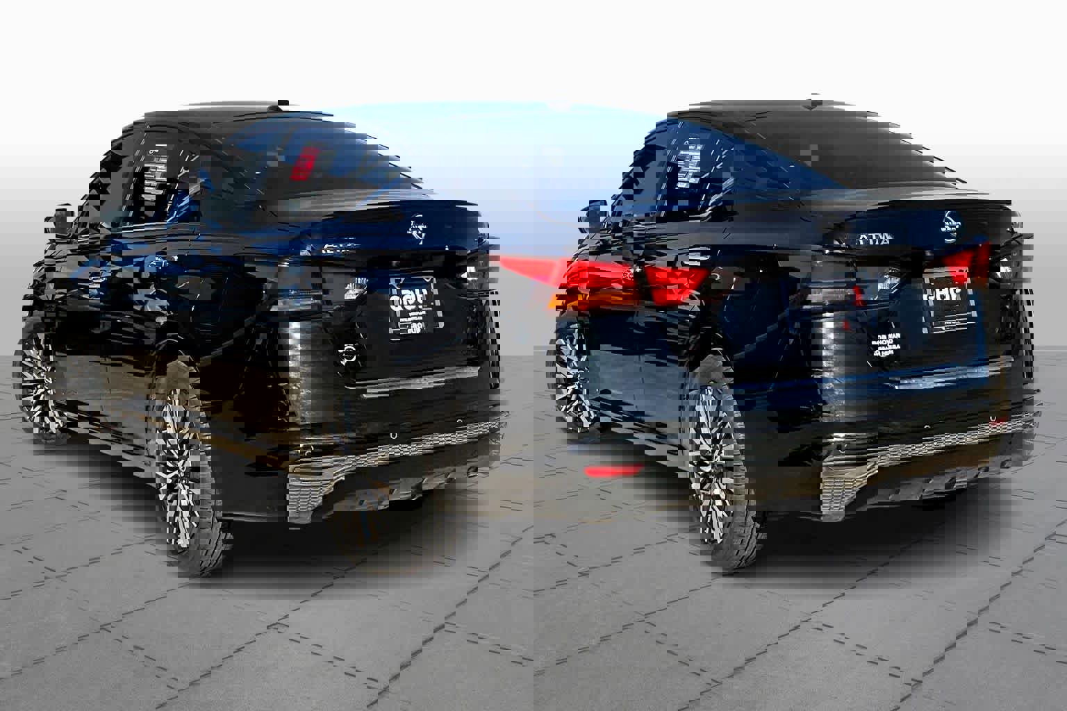 Certified 2023 Nissan Altima 2.5 SV image 11