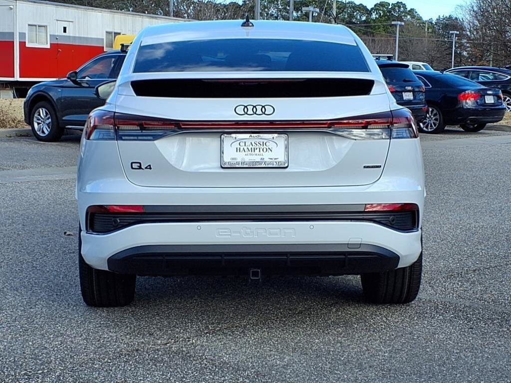 New 2025 Audi Q4 e-tron Premium Plus AWD/4WD image 8