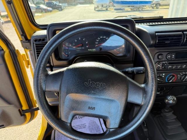 Used 2004 Jeep Wrangler X w/ Wheel Plus Group AWD/4WD image 17