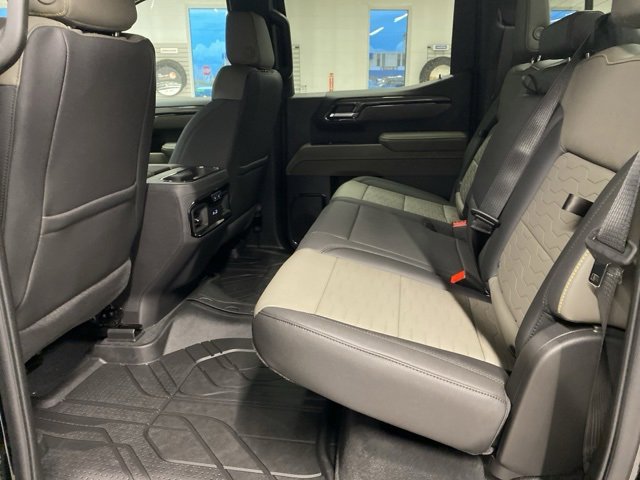 New 2026 Chevrolet Silverado 1500 ZR2 image 32