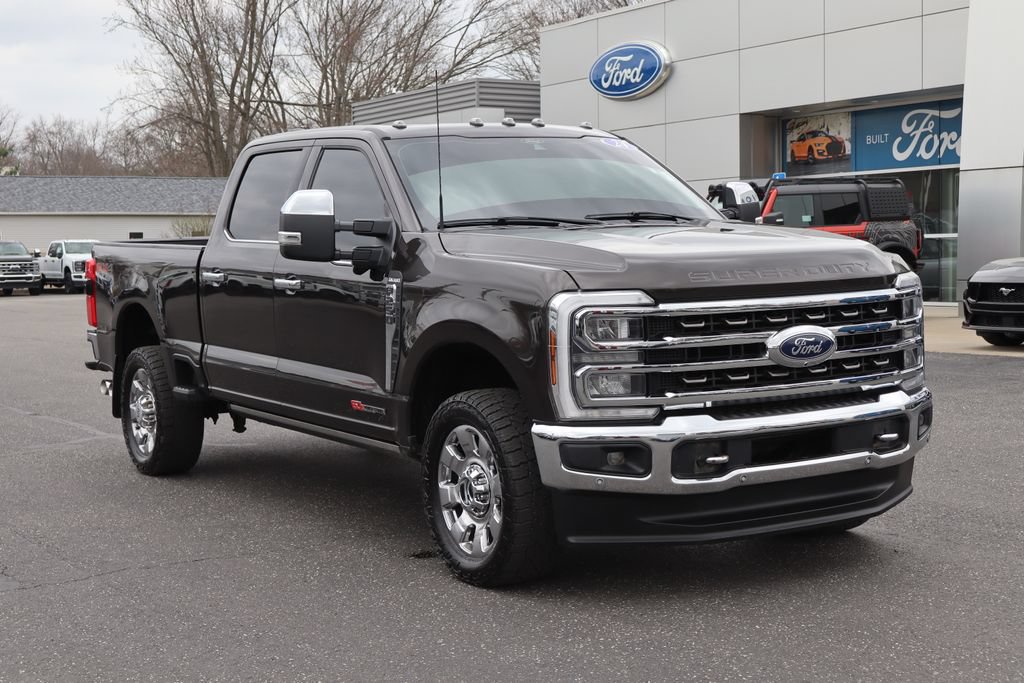 Used 2024 Ford F250 King Ranch w/ Chrome Package AWD/4WD image 2