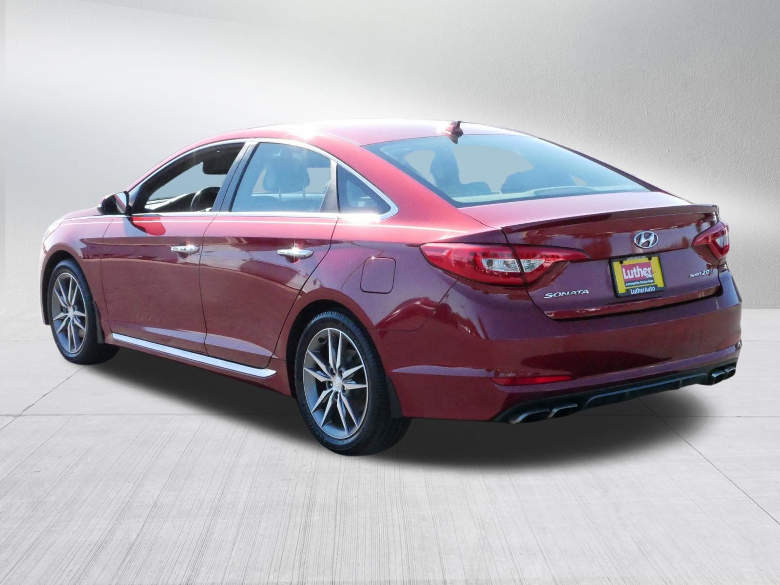 Used 2015 Hyundai Sonata Sport 2.0T image 5