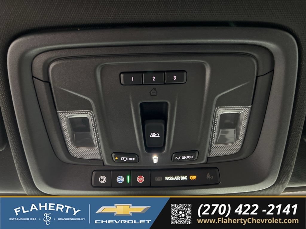 Used 2025 GMC Sierra 1500 AT4 w/ Technology Package AWD/4WD image 34