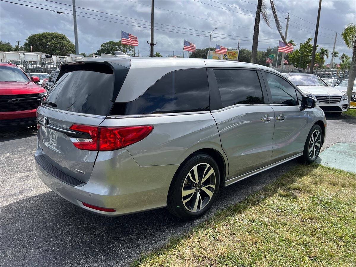 Used 2024 Honda Odyssey Touring image 5