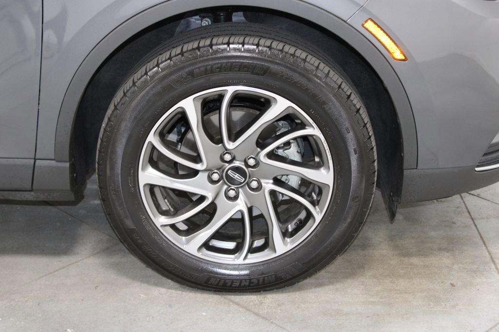 Used 2022 Lincoln Corsair Standard w/ Equipment Group 101A image 12