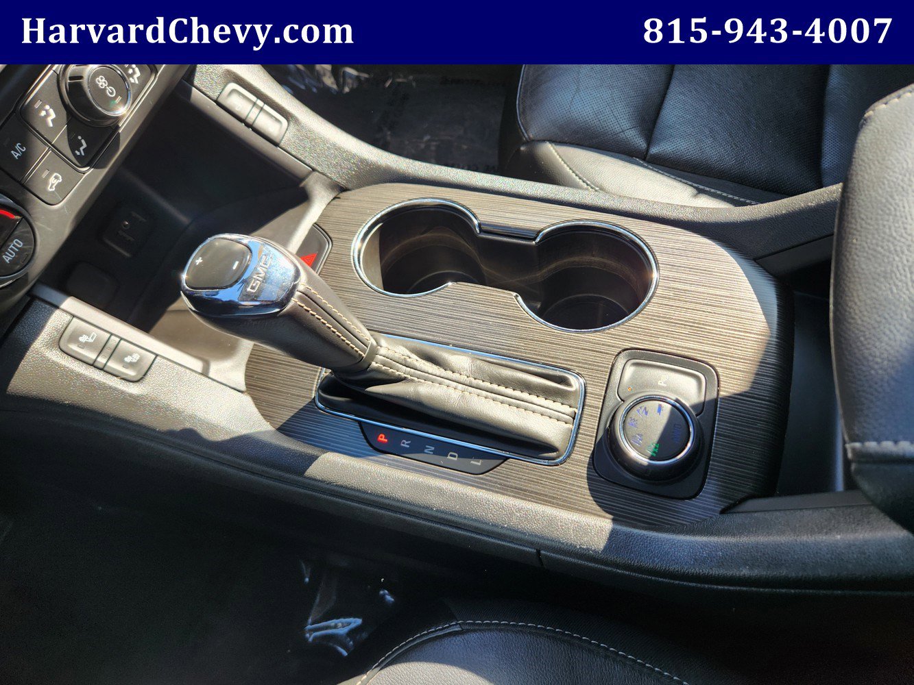 Used 2017 GMC Acadia SLT image 12