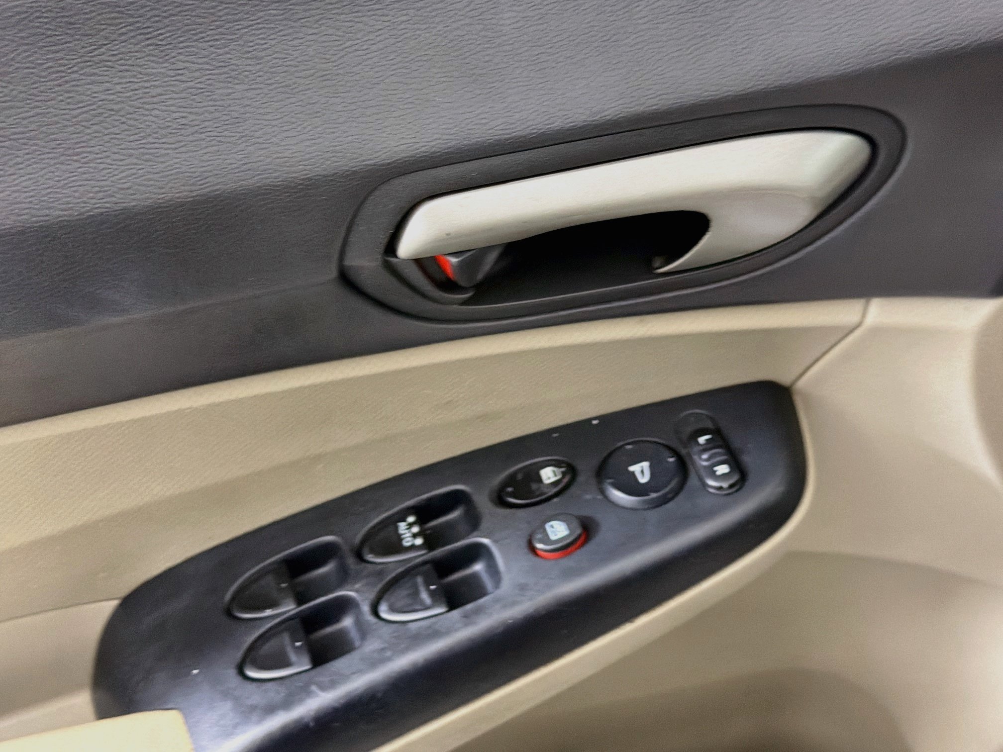 Used 2011 Honda Civic LX image 15